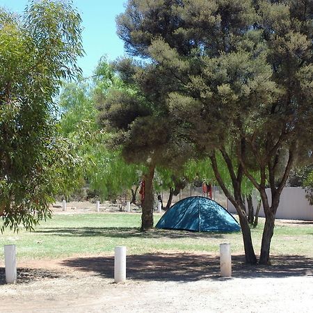 Acclaim Gateway Caravan Park Dundas Esterno foto