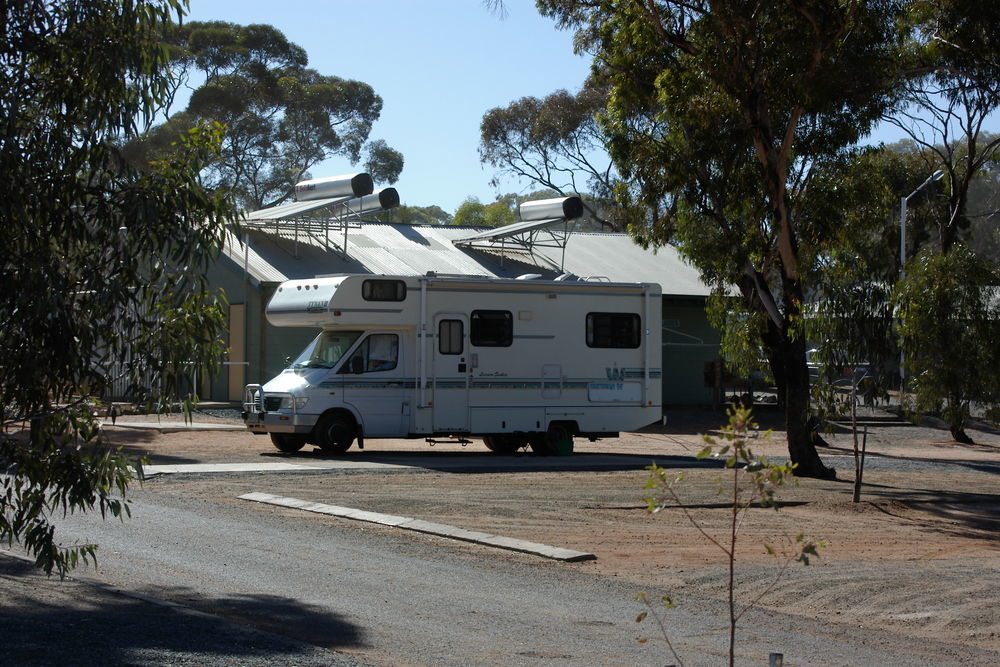 Acclaim Gateway Caravan Park Dundas Esterno foto